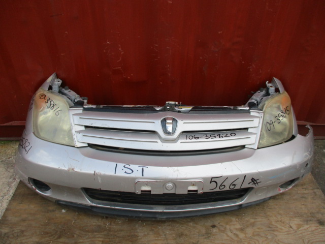 Used Toyota IST GRILL BADGE FRONT